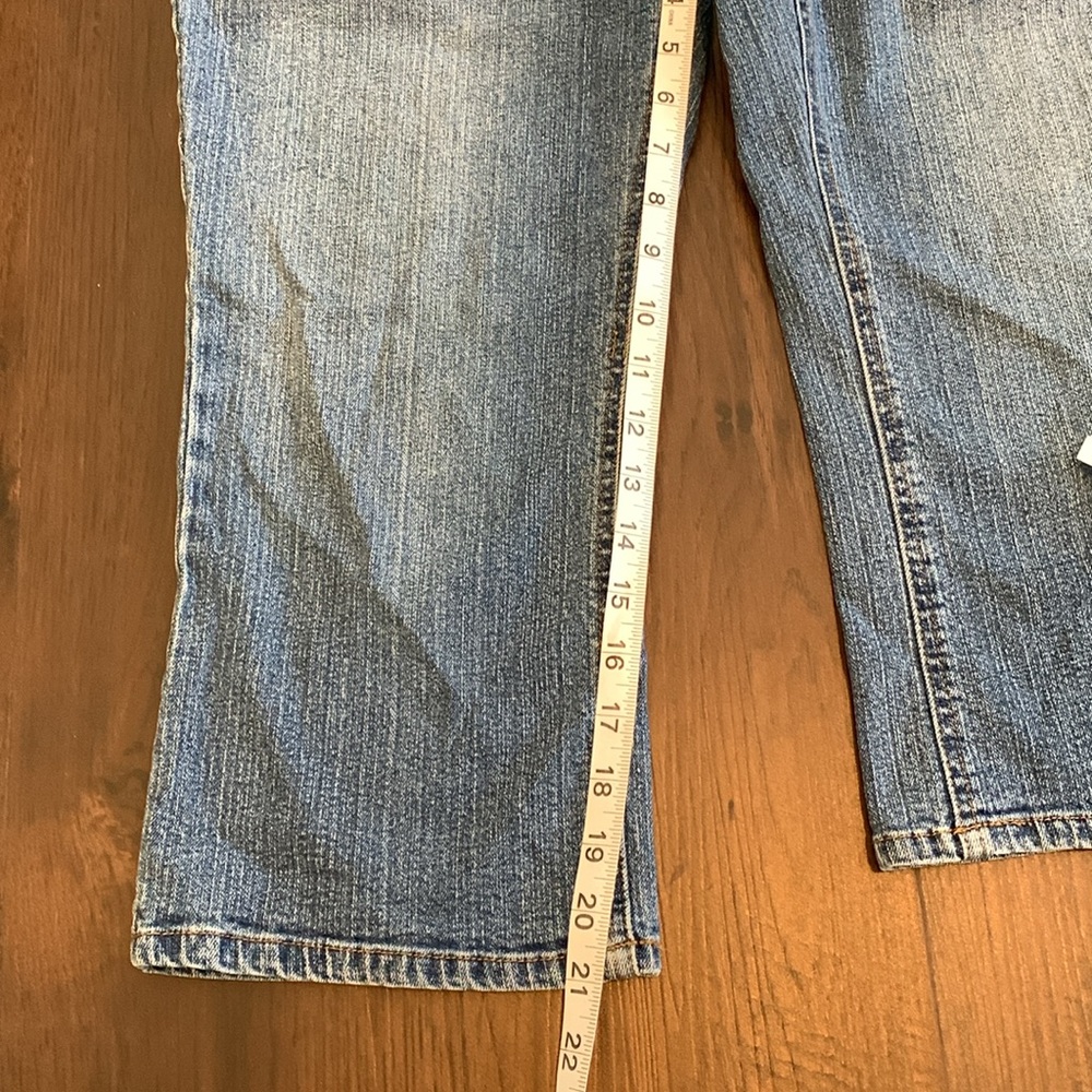 TWO HEARTS MATERNITY JEANS CROPPED - Picture 2 of 7